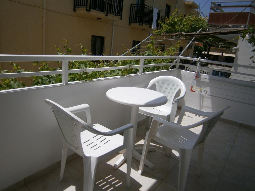 Sofia Studios & Apartments Γεωργιούπολη Εξωτερικό φωτογραφία